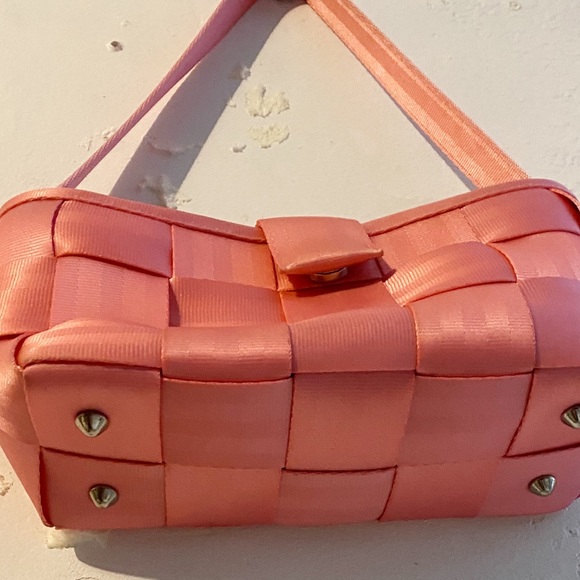 HARVEYS Seatbelt Bag Pink Tote Satchel Purse Shoulder - Picture 7 of 7